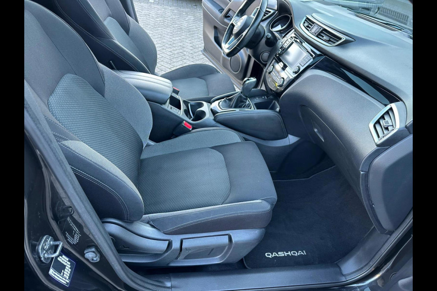 Nissan QASHQAI 1.3 DIG-T N-Connecta Panoramadak! Stoelverw! Automaat! Weinig KM!