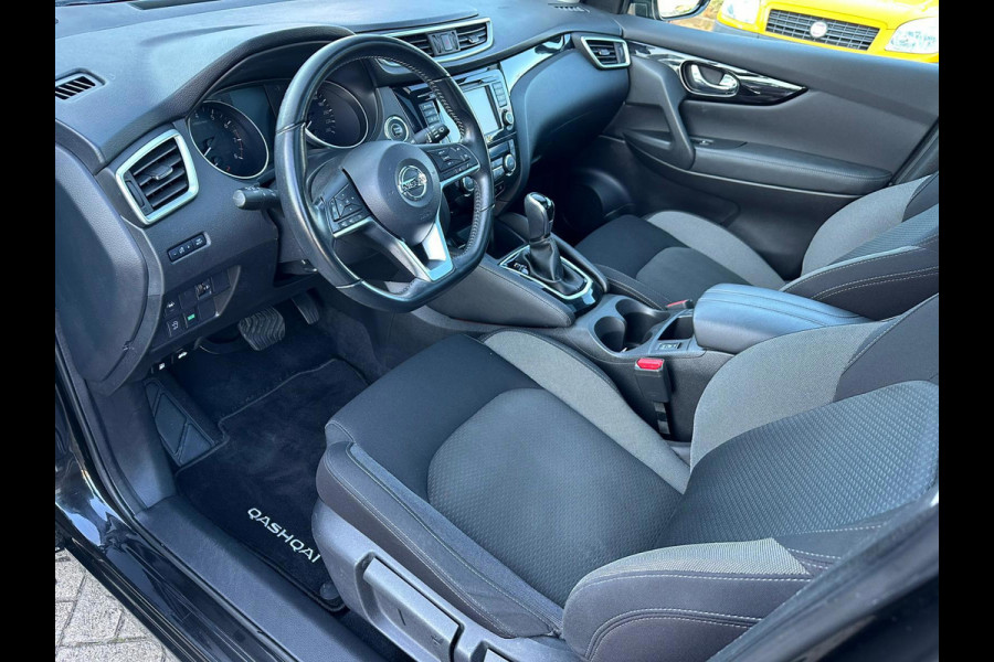 Nissan QASHQAI 1.3 DIG-T N-Connecta Panoramadak! Stoelverw! Automaat! Weinig KM!