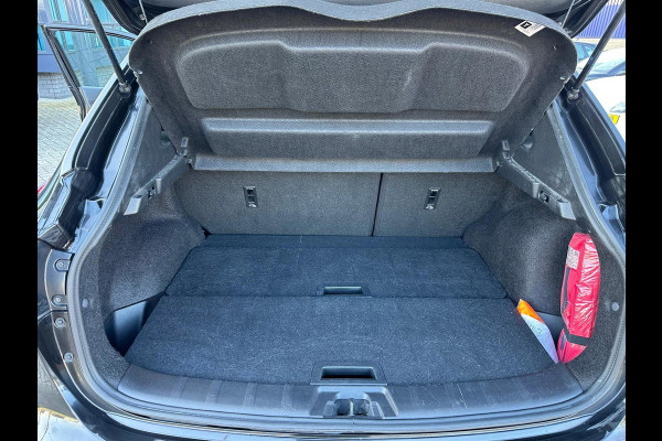 Nissan QASHQAI 1.3 DIG-T N-Connecta Panoramadak! Stoelverw! Automaat! Weinig KM!
