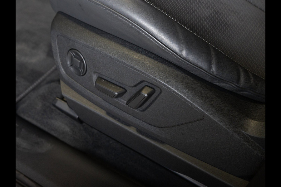 Audi Q8 Sportback e-tron 50 quattro S Edition 95 kWh / 340pk / Elektrische stoelverstelling / Achteruitrij camera /