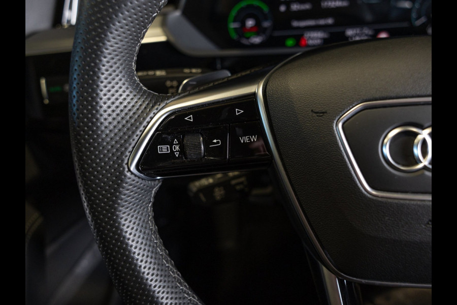 Audi Q8 Sportback e-tron 50 quattro S Edition 95 kWh / 340pk / Elektrische stoelverstelling / Achteruitrij camera /