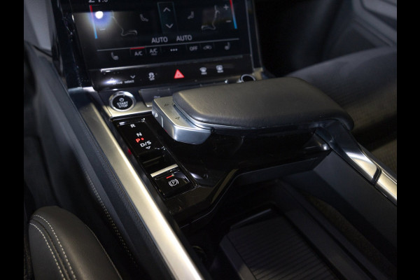 Audi Q8 Sportback e-tron 50 quattro S Edition 95 kWh / 340pk / Elektrische stoelverstelling / Achteruitrij camera /