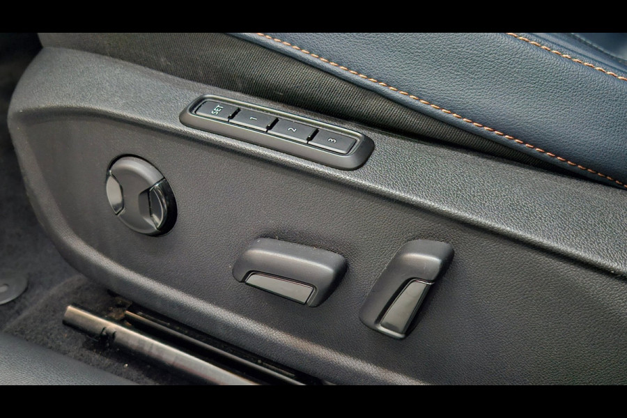 CUPRA Formentor 1.4 e-Hybrid VZ Perf.| 245 PK | Pano| 360°| Matrix | Keyless | Memory | Leder | 12” Navi