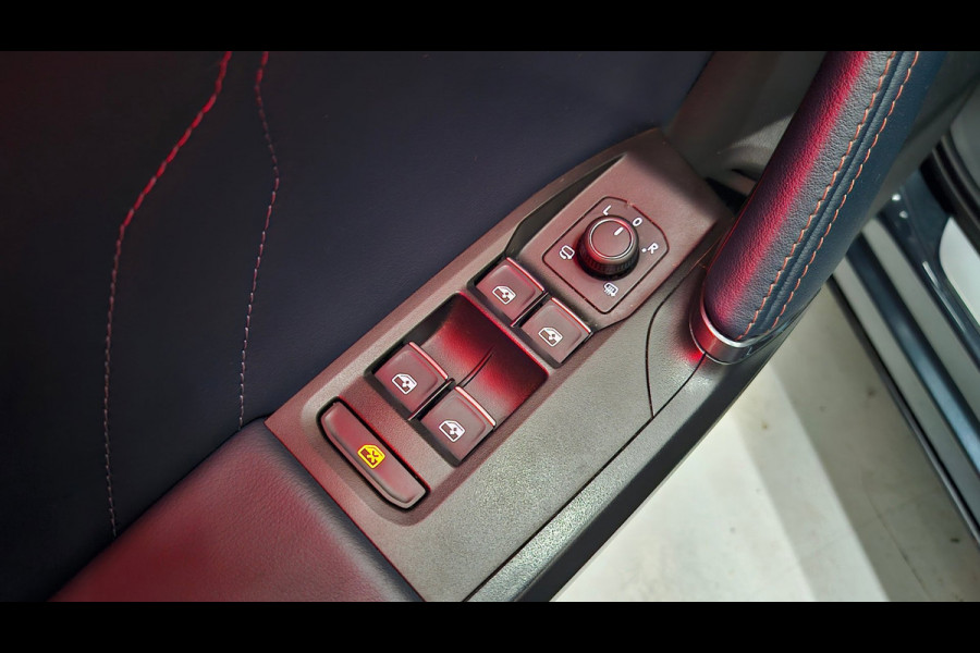 CUPRA Formentor 1.4 e-Hybrid VZ Perf.| 245 PK | Pano| 360°| Matrix | Keyless | Memory | Leder | 12” Navi