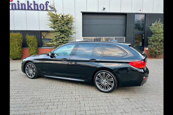 BMW 5 Serie Touring 530i xDrive High Executive , Pano,