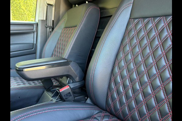 Volkswagen Caddy 2.0TDI L1H1 BMT Carplay Airco Automaat Trekhaak AudiStitch !!NIEUWBINNEN!!