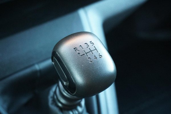 Toyota ProAce Worker 2.0 D-4D Navigator + CAMERA / DODEHOEK