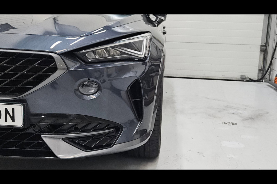 CUPRA Formentor 1.4 e-Hybrid VZ Perf.| 245 PK | Pano| 360°| Matrix | Keyless | Memory | Leder | 12” Navi