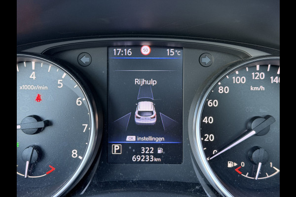 Nissan QASHQAI 160pk N-Tec (Trekhaak - Panoramadak - 360gr Camera - Parkeersensoren V+A - Keyless Entry - LED - 19"Zwart)
