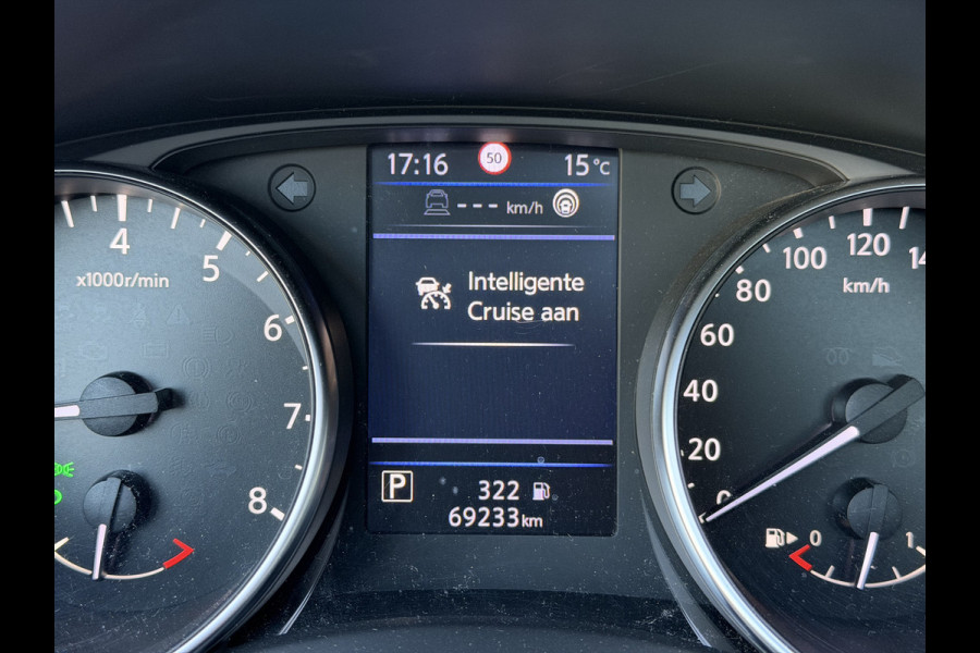 Nissan QASHQAI 160pk N-Tec (Trekhaak - Panoramadak - 360gr Camera - Parkeersensoren V+A - Keyless Entry - LED - 19"Zwart)