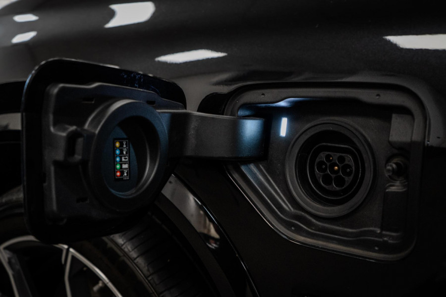 BMW X5 xDrive45e Executive M-Sport Laser|Pano|Memory|360º|Leder|Luchtvering