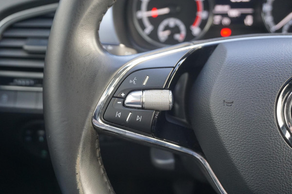 Škoda Fabia Combi 1.0 TSI Business Edition/Trekhaak/Navigatie/ Travel Pakket.