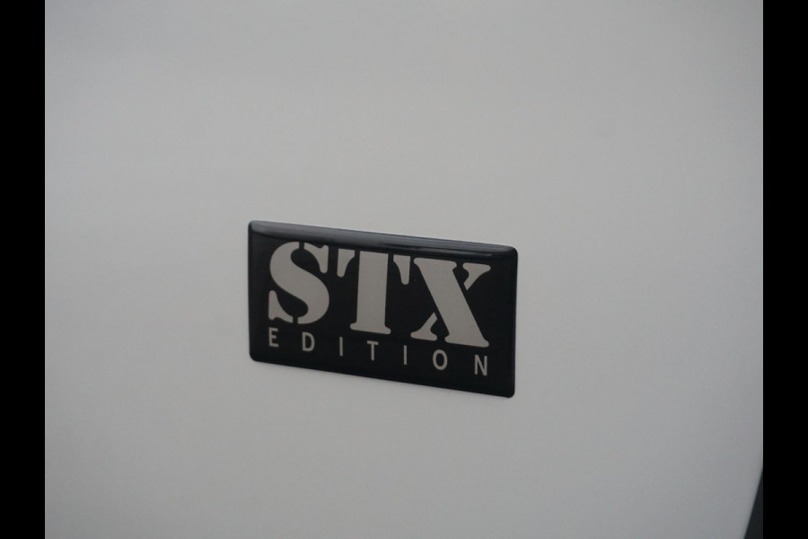 Opel Vivaro Electric L3 75 kWh | STX Sport | Lederen bekleding | Spoilerpakket | 18 inch Lichtmetalen velgen | Rondom Camera's | Mooiste bus van NL (!)