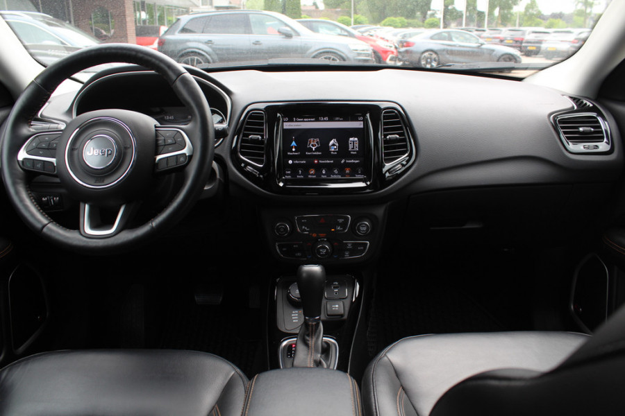 Jeep Compass 1.4 MultiAir Limited 4x4 / Camera / Leder / Keyless / 18'' / Navigatie / Beats / Elektr. stoelen / Stuur+Stoelverwarming / Cruise Control