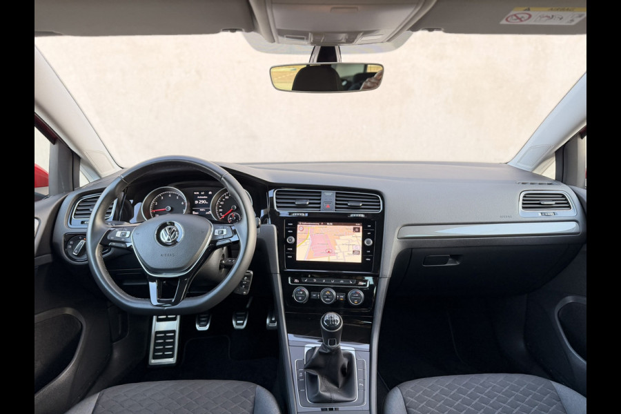 Volkswagen Golf 1.0 TSI Navi CarPlay ACC Clima Stoelverw 18''