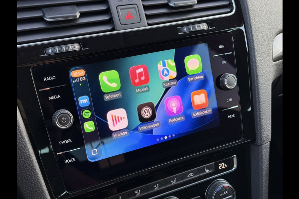Volkswagen Golf 1.0 TSI Navi CarPlay ACC Clima Stoelverw 18''