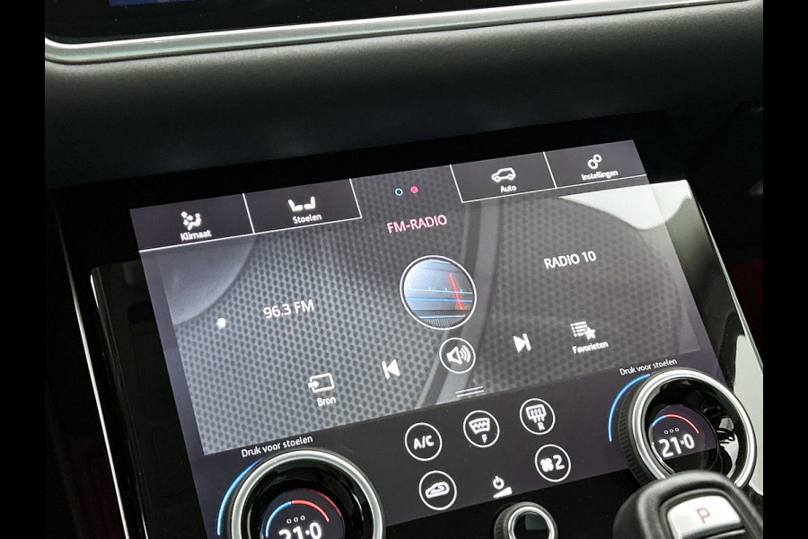 Land Rover Range Rover Evoque 2.0 P250 AWD R-Dynamic SE (Dealer OndH, Panorama, Stoel+StuurV, Camera, Navi, PDC V+A, Keyless, Etc)