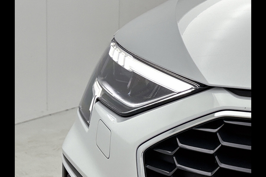 Audi A3 SPORTBACK 35 TFSI S-Line edition Plus(Goed OndH, Navi, Carplay, StoelV, PDC, Digitale Tellers, Cruise Con, Etc)