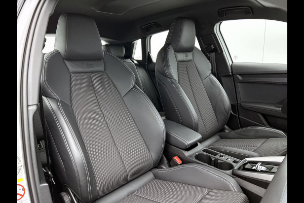 Audi A3 SPORTBACK 35 TFSI S-Line edition Plus(Goed OndH, Navi, Carplay, StoelV, PDC, Digitale Tellers, Cruise Con, Etc)