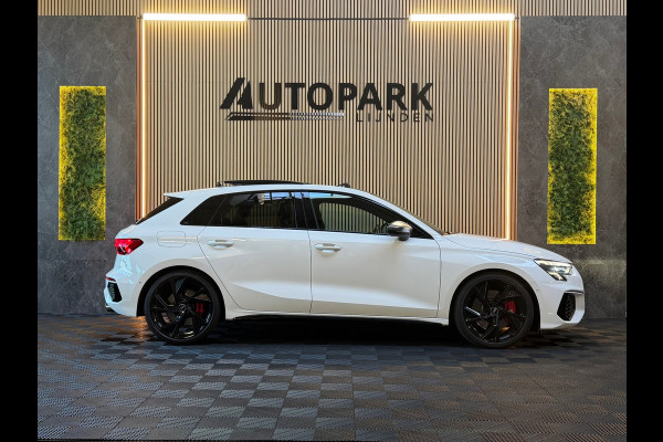 Audi S3 Sportback GERESERVEERD 2.0 TFSI S3 quattro Edition One Panoramadak/Sfeerverlichting/Carplay/ACC/Stoelverwarming/