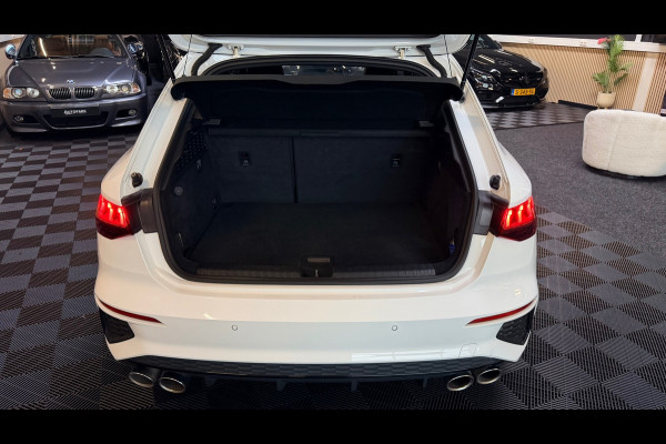 Audi S3 Sportback GERESERVEERD 2.0 TFSI S3 quattro Edition One Panoramadak/Sfeerverlichting/Carplay/ACC/Stoelverwarming/