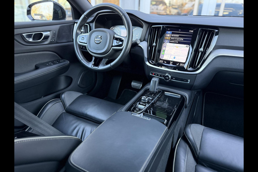 Volvo V60 2.0 T8 Recharge 390PK AWD R-Design |Pano|H/K|360CAM|AutoPilot|Trekhaak