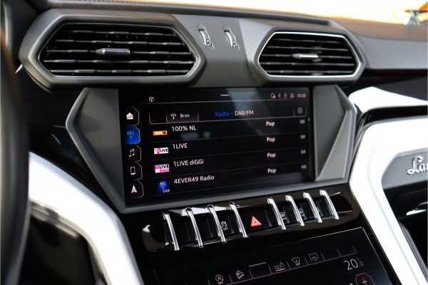 Lamborghini Urus 4.0 V8 **Carbon/Stitching/Alcantara/Ceramic/B&O 3D**