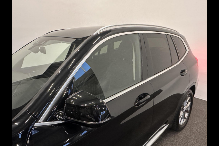 BMW X3 xDrive30e X-Line 292pk Aut. Airco ECC Navi PDC VA + Camera Full LED 19" LM Velgen Elektrische Sportstoelen+Memory Privacy Glass
