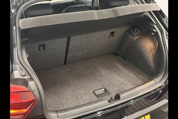 Volkswagen Polo 1.0 TSI Comfortline Airco Navi Carplay Adaptive Cruise Control Armsteun Privacy Glass