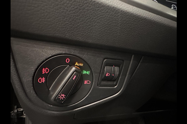 Volkswagen Polo 1.0 TSI Comfortline Airco Navi Carplay Adaptive Cruise Control Armsteun Privacy Glass