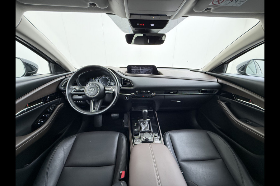 Mazda CX-30 2.0I 187PK Automaat e-Hybrid Luxury Leder Bose®-Audio Adap.Cruise Apple Carplay/Android Auto Navi Ecc Camera Head-Up Display Sky Pdc Elek.Stoel Stoel+Stuurverwarming Elek.Achterklep Dodehoek detector Rijstrooksensor 1e Eigenaar Origineel Nederlandse Auto Zeer compleet!