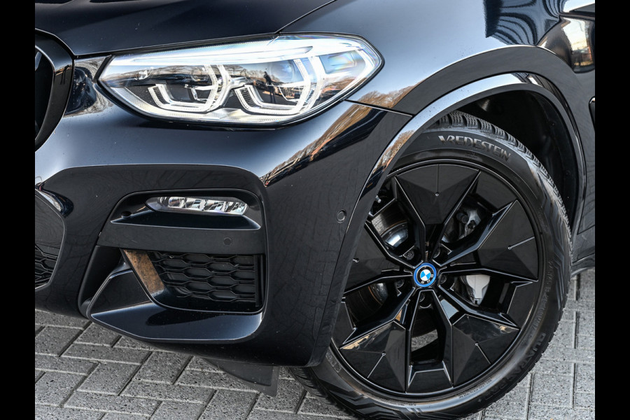 BMW iX3 High Executive 80 kWh M-Sport | NL-Auto | Adaptive Suspension | Comfort Access | Trekhaak | Sport Seats | Ambient Light | Adaptive Led | Active Cruise | 360 Camera | Head-Up | Harman/Kardon |