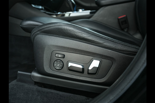 BMW iX3 High Executive 80 kWh M-Sport | NL-Auto | Adaptive Suspension | Comfort Access | Trekhaak | Sport Seats | Ambient Light | Adaptive Led | Active Cruise | 360 Camera | Head-Up | Harman/Kardon |