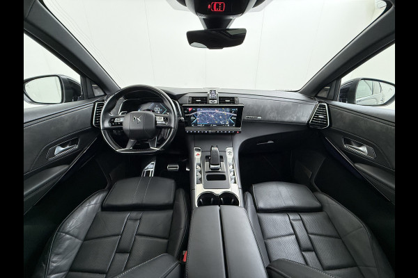 DS 7 Crossback Hybrid 300 4x4 Night Vision Lederen Massagestoelen PanoramaSchuifdak Adap.Cruise FOCAL Electra® Trekhaak Memory 360°Camera Apple Active Scan Suspension Elek.Stoelen+Verwarmd Elek.Achterklep Lane Assist Voorruitverwarming Led Lmv Dodehoek+Grootlicht Assist AWD 1e Eigenaar Origineel Nederlandse Auto Zeer compleet!