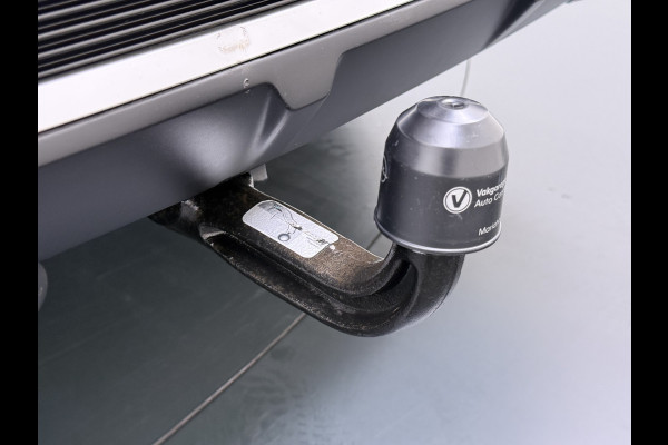 DS 7 Crossback Hybrid 300 4x4 Night Vision Lederen Massagestoelen PanoramaSchuifdak Adap.Cruise FOCAL Electra® Trekhaak Memory 360°Camera Apple Active Scan Suspension Elek.Stoelen+Verwarmd Elek.Achterklep Lane Assist Voorruitverwarming Led Lmv Dodehoek+Grootlicht Assist AWD 1e Eigenaar Origineel Nederlandse Auto Zeer compleet!