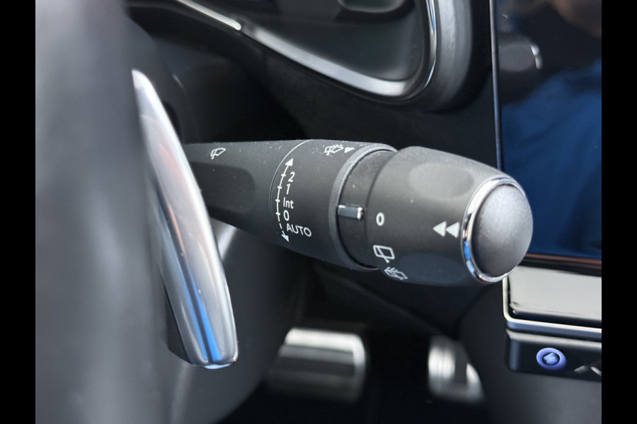 DS 7 Crossback Hybrid 300 4x4 Night Vision Lederen Massagestoelen PanoramaSchuifdak Adap.Cruise FOCAL Electra® Trekhaak Memory 360°Camera Apple Active Scan Suspension Elek.Stoelen+Verwarmd Elek.Achterklep Lane Assist Voorruitverwarming Led Lmv Dodehoek+Grootlicht Assist AWD 1e Eigenaar Origineel Nederlandse Auto Zeer compleet!