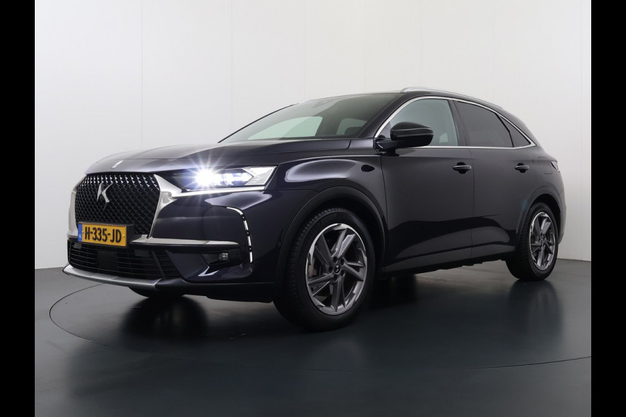 DS 7 Crossback Hybrid 300 4x4 Night Vision Lederen Massagestoelen PanoramaSchuifdak Adap.Cruise FOCAL Electra® Trekhaak Memory 360°Camera Apple Active Scan Suspension Elek.Stoelen+Verwarmd Elek.Achterklep Lane Assist Voorruitverwarming Led Lmv Dodehoek+Grootlicht Assist AWD 1e Eigenaar Origineel Nederlandse Auto Zeer compleet!
