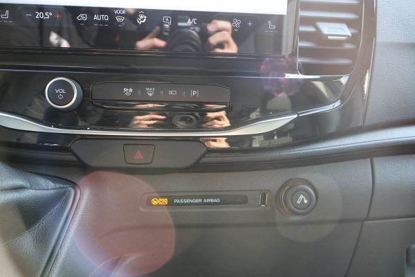 Ford Transit 2.0 TDci L4 H3 Trend Airco 270gr Achterdeuren