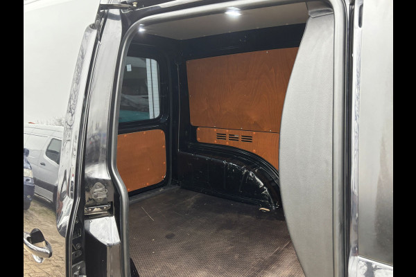 Volkswagen Caddy 2.0 TDI L1H1 BMT C-Edition | Xenon | Automaat |Stoelverwarming | Adaptieve Cruise