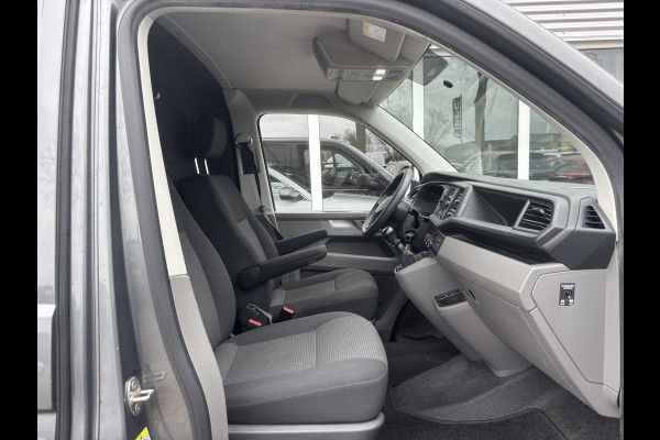 Volkswagen Transporter 2.0 TDI L2H1 28 Economy Business | Apple Carplay | Parkeersensoren | Cruise | Airco