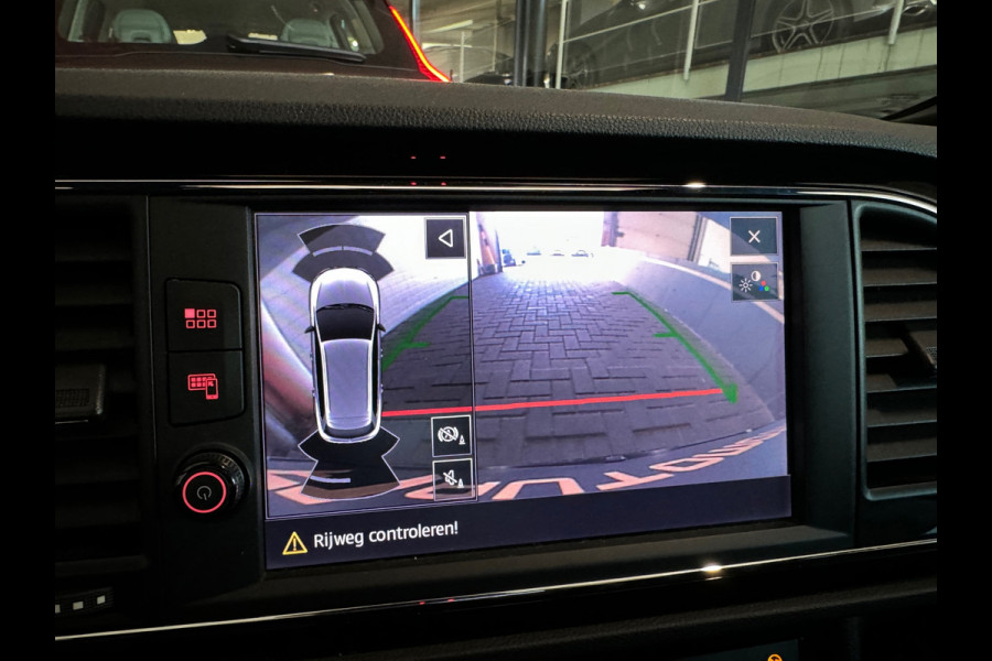 Seat Leon ST 2.0 TSI 4DRIVE CUPRA Pano|Beats|DCC|Sfeer|Camera