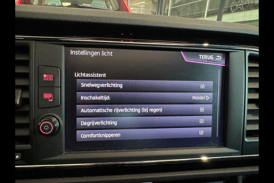 Seat Leon ST 2.0 TSI 4DRIVE CUPRA Pano|Beats|DCC|Sfeer|Camera