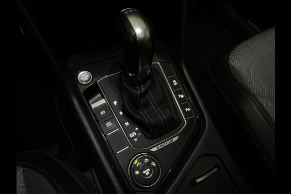 Volkswagen Tiguan 2.0 TSI 4M Highline R Line Pano|Trekhaak