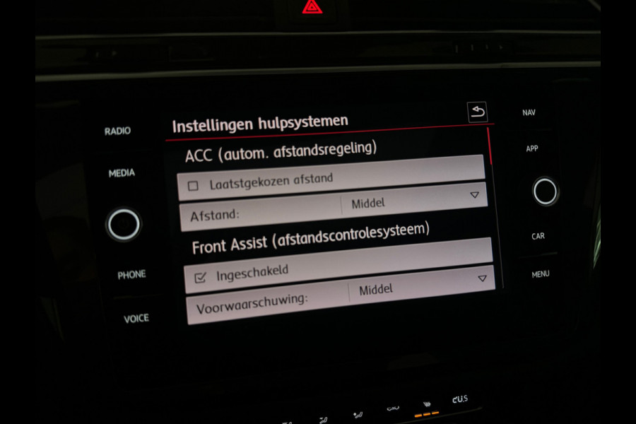 Volkswagen Tiguan 2.0 TSI 4M Highline R Line Pano|Trekhaak