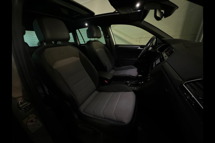 Volkswagen Tiguan 2.0 TSI 4M Highline R Line Pano|Trekhaak