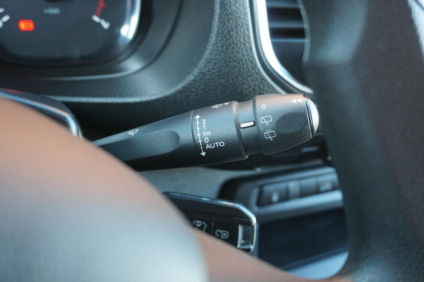 Toyota ProAce Worker 2.0 D-4D Navigator + CAMERA / DODEHOEK