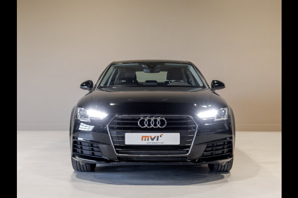 Audi A4 Limousine 35 TFSI Launch edition Business / 150pk / Clima / Apple Carplay / Cruise
