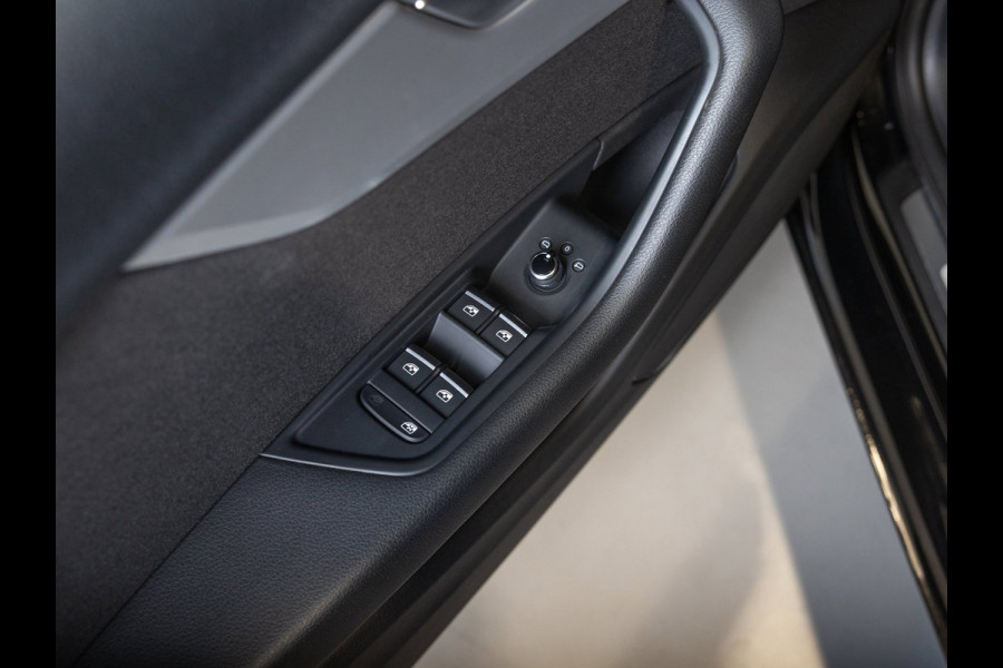 Audi A4 Limousine 35 TFSI Launch edition Business / 150pk / Clima / Apple Carplay / Cruise