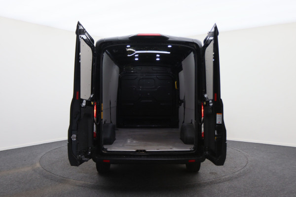Ford Transit 350 2.0 TDCI L3H2 3-zits, Airco, Apple Carplay, Camera, Cruise, Leder, PDC, Rijstrooksensor