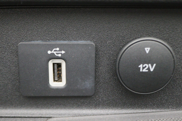 Ford Transit 350 2.0 TDCI L3H2 3-zits, Airco, Apple Carplay, Camera, Cruise, Leder, PDC, Rijstrooksensor